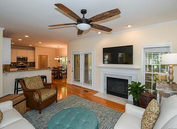 2nd image of 5373 Shannamara Dr
