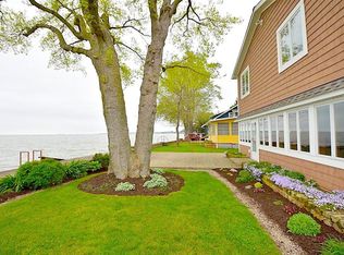 2657 E Sand Rd, Port Clinton, OH 43452