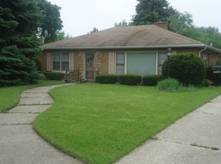 2007 81st St, Kenosha, WI 53143