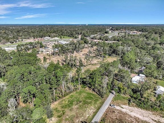 2nd image of 313 Sandybrook Dr