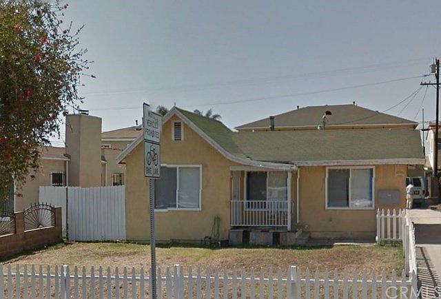 1st image of 1102 W 98th St