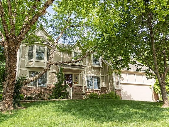 2nd image of 18001 E 29th Terrace Ct S