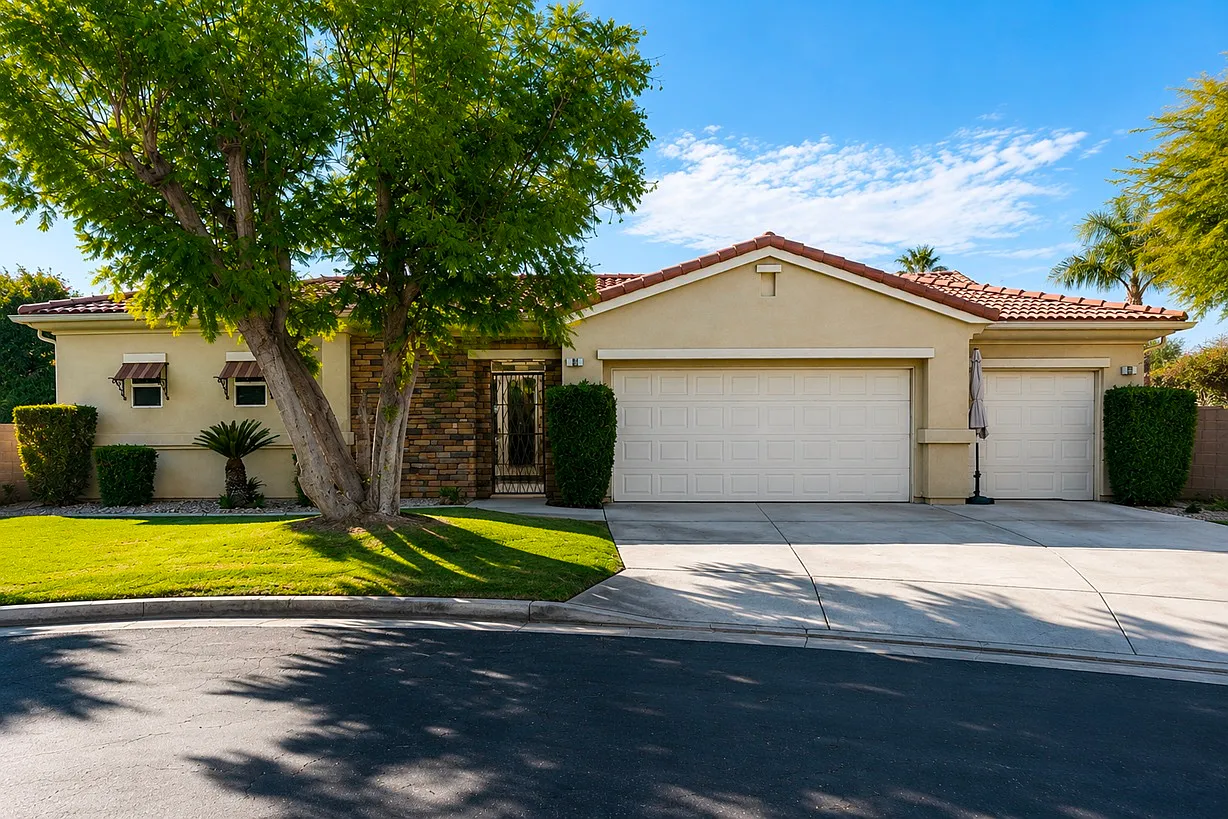 4 bed, 3014 sqft, $4,100 — Photo 1