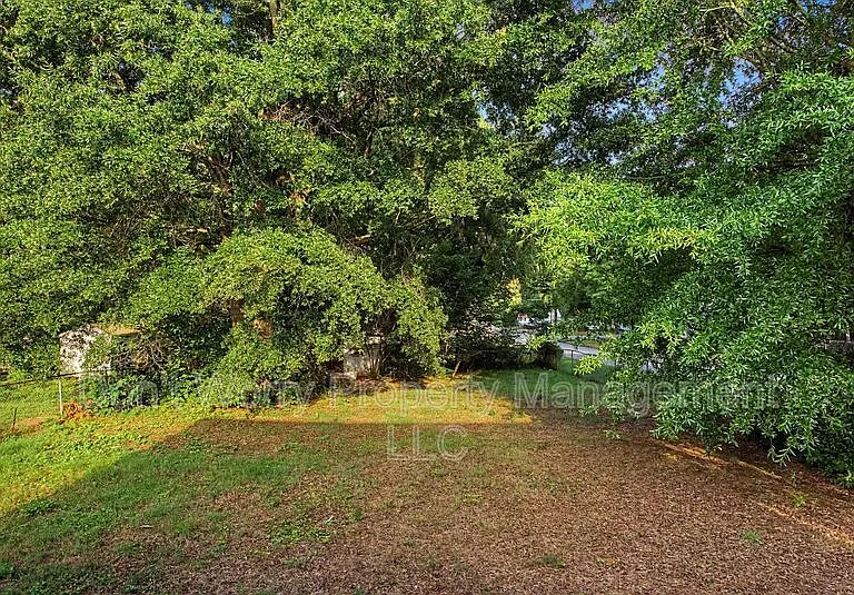 301 N 7th Ave — Photo 8