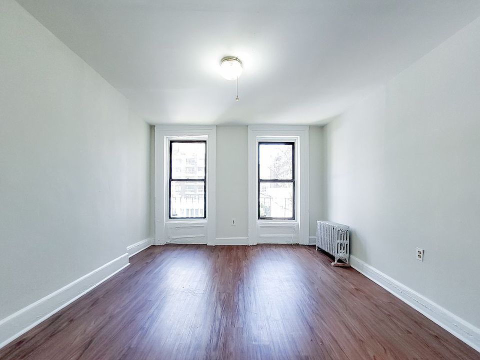 1st image of 217 E 29th St APT 61