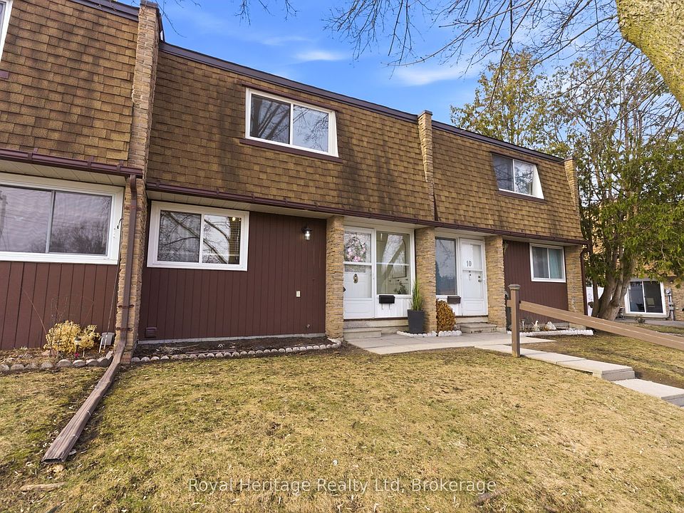 1st image of 740 Chamberlain St #9