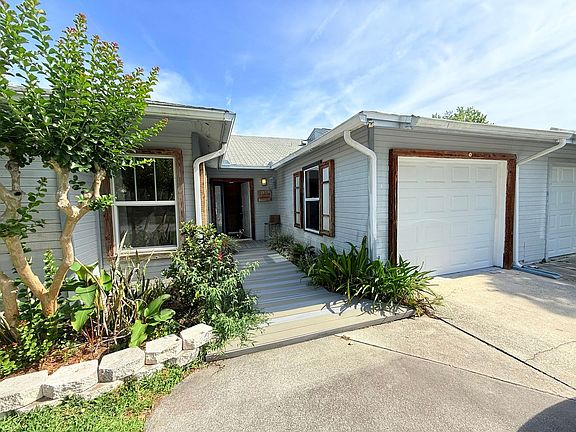 4th image of 14349 Courtney Woods Ln
