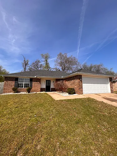 531 Walker St Photo 1