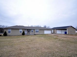 2005 S High Rdg, Nixa, MO 65714