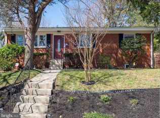 11016 Glueck Ln, Kensington, MD 20895