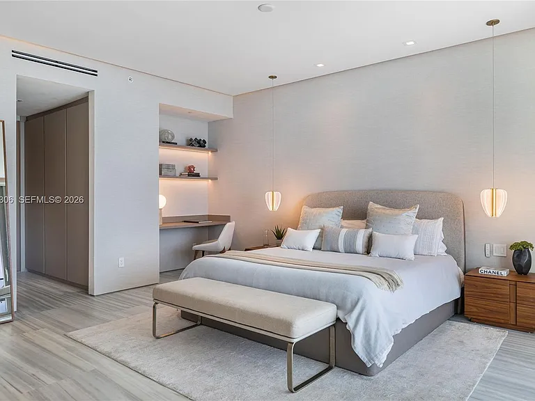 18975 E Collins Ave #3802 — Photo 17