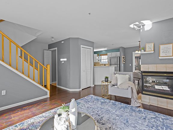 3rd image of 2041 McKenna Blvd