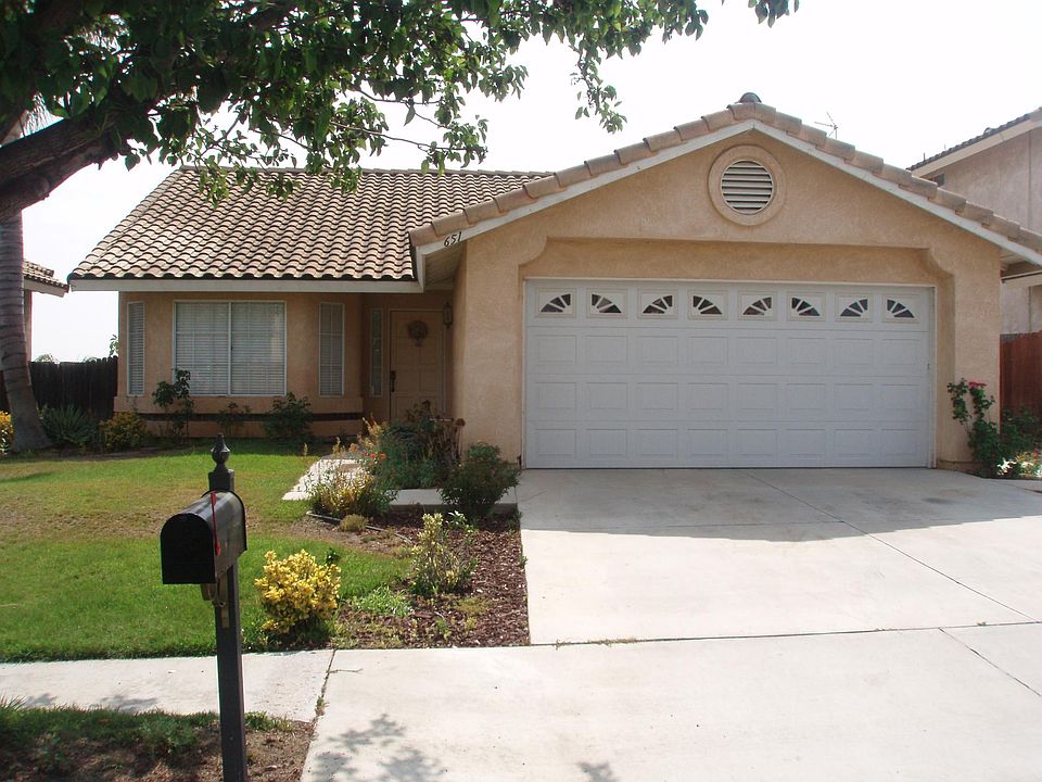1st image of 651 La Cumbre Cir