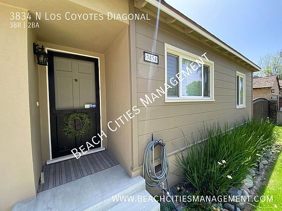 3rd image of 3834 N Los Coyotes Diagonal