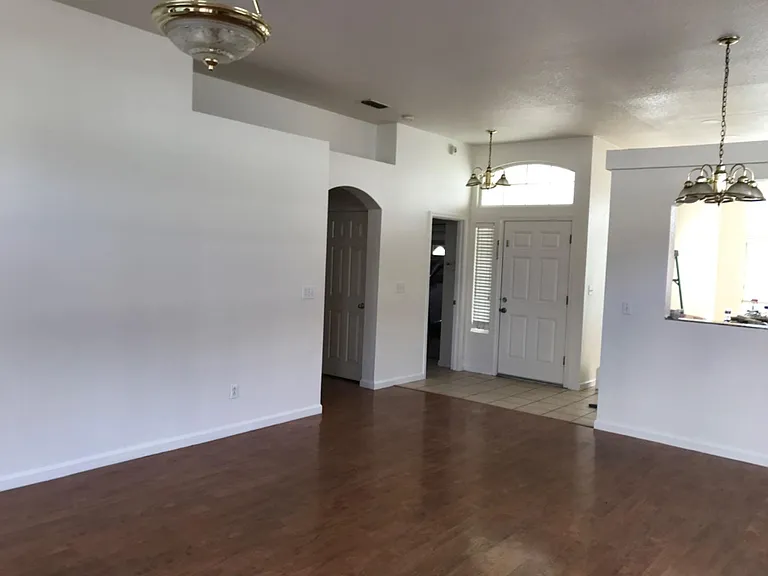 8909 Altameda Pl — Photo 3