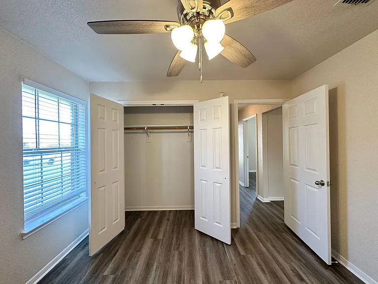 2709 Hydrangea Ave — Photo 27