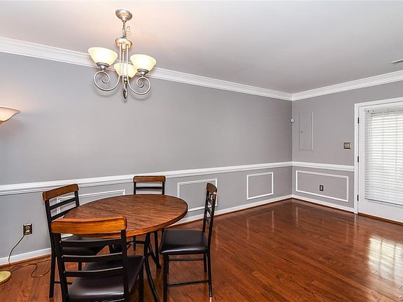 4th image of 404 Westover Pines Dr