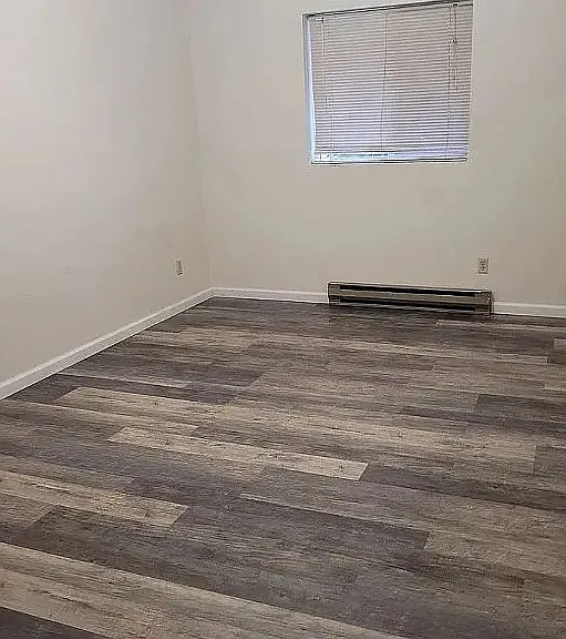 1330 S Main St #7 — Photo 5