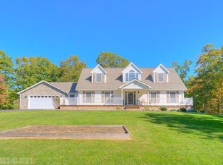 800 Brush Mountain Rd, Blacksburg, VA 24060