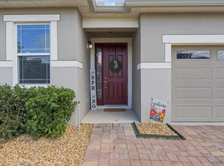 2337 Oxmoor Dr, Deland, FL 32724