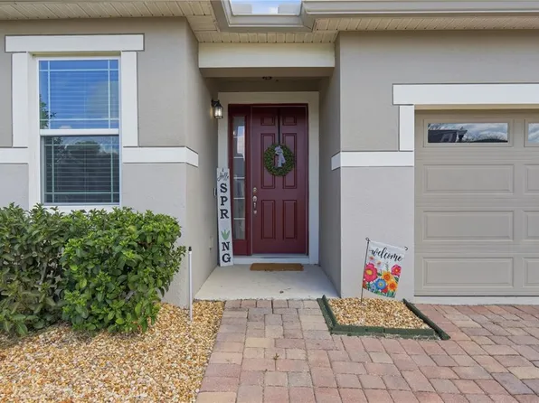 2337 Oxmoor Dr, Deland, FL 32724