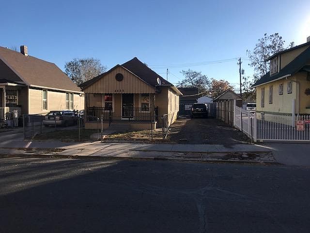 1st image of 4422 N Lincoln St