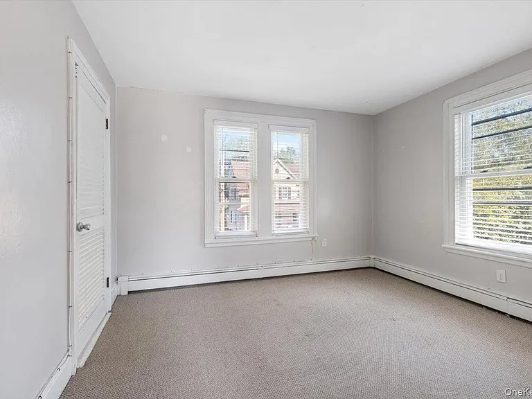 13 Cherry Ave — Photo 11