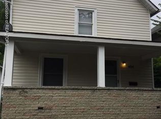 404 Allen St S, Lansing, MI 48912