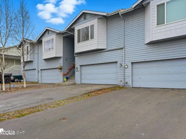 10359 Valley Park Dr, Anchorage, AK 99507