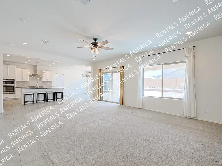 25951 W Tonto Ln — Photo 7