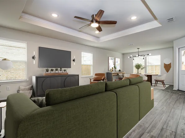 1055 Castroville Dr, Forney, TX 75126