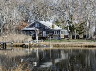 725 Island View Ln, Greenport, NY 11944