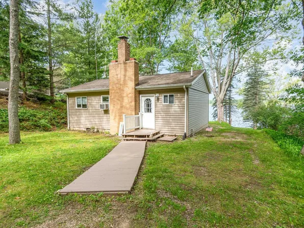 460 Everett Trl, Hale, MI 48739