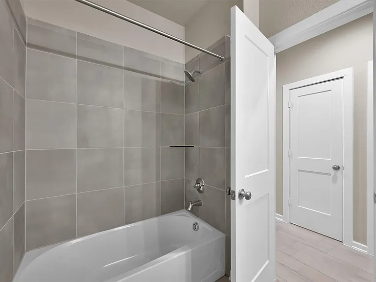 543 Longleaf Pine Dr — Photo 15
