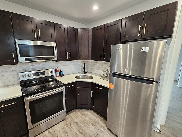 617 E Locust Ave #3 — Photo 7