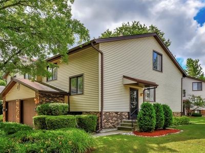 18577 Meadow Ln #18577, Hazel Crest, IL, 60429