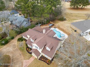 502 Fawn Cv, Canton, MS 39046