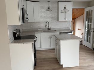 16 Eden St, Manchester, NH 03102
