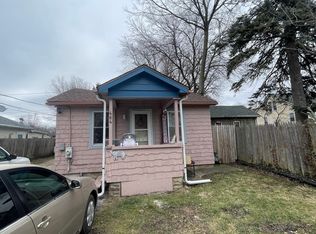 464 S East Ave, Aurora, IL 60505