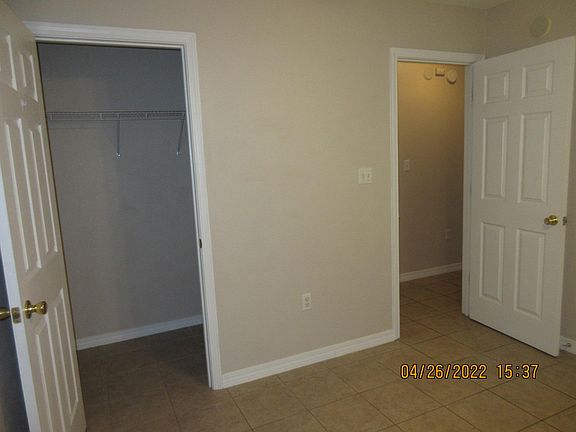 4th image of 321 Niceville Ave #A