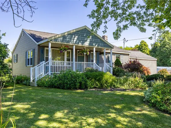 6560 South St, Red Creek, NY 13143