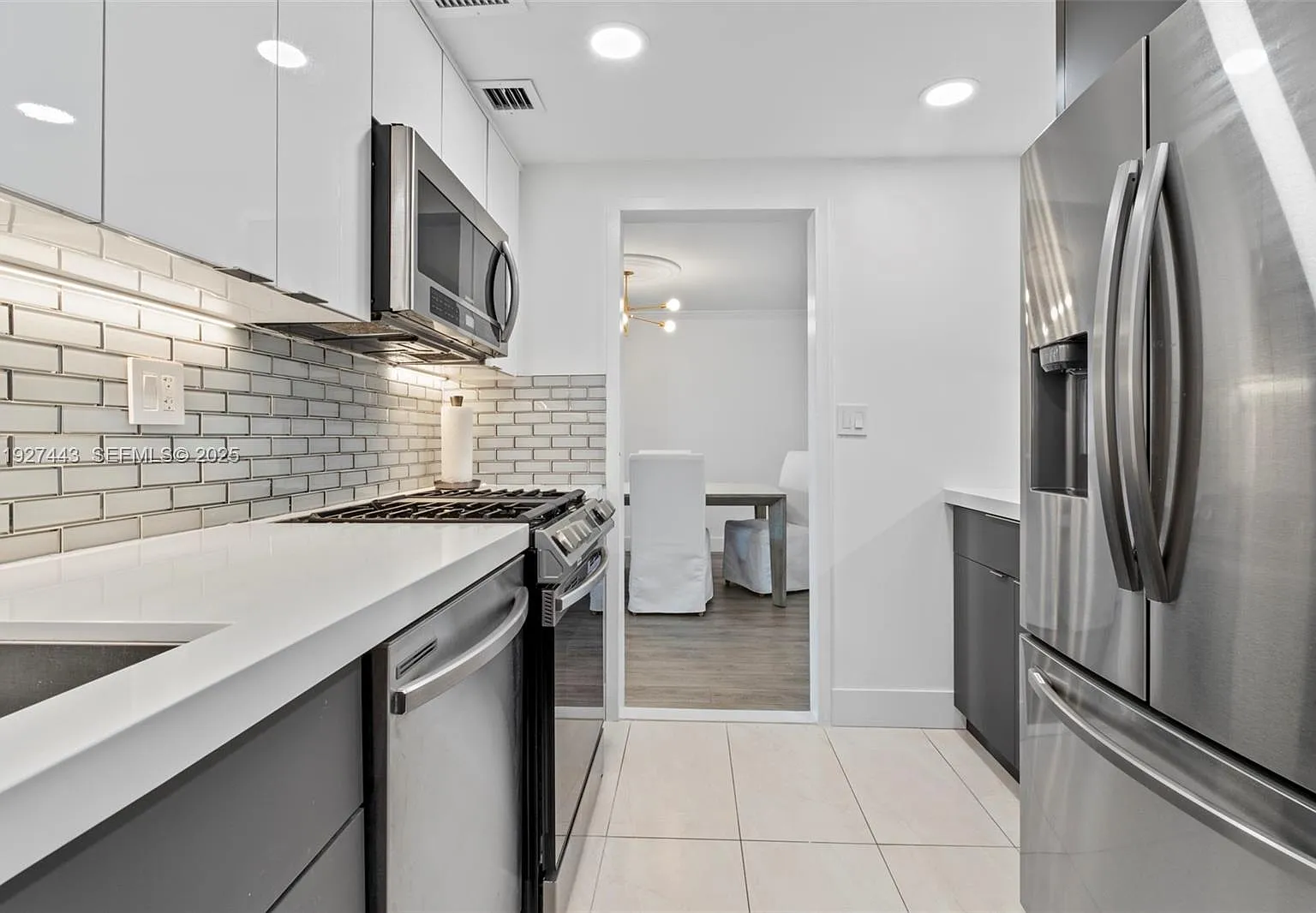 Parker Tower Condo — Photo 4