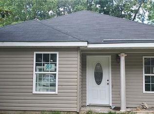 2020 Mitchell St, Savannah, GA 31405