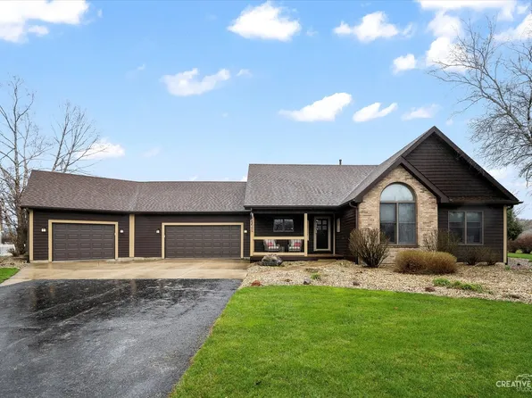 15640 Douglas Ave, Sandwich, IL 60548