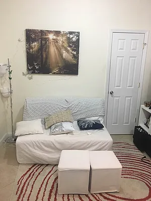 Rented by Voro New York | media 19