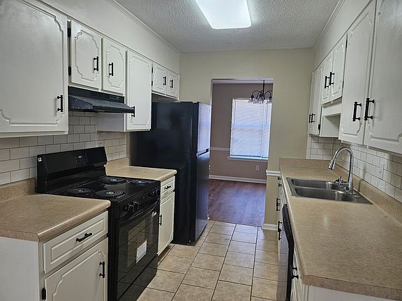5th image of 3307 Wombles Ct