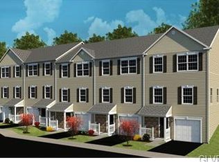 2250 Rising Hill Rd, Whitehall, PA 18052