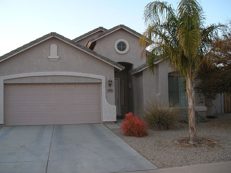 Great Single Level Home in Gilbert!
