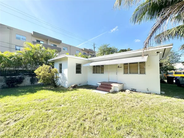 2024 NE 135th Ter, North Miami Beach, FL 33181