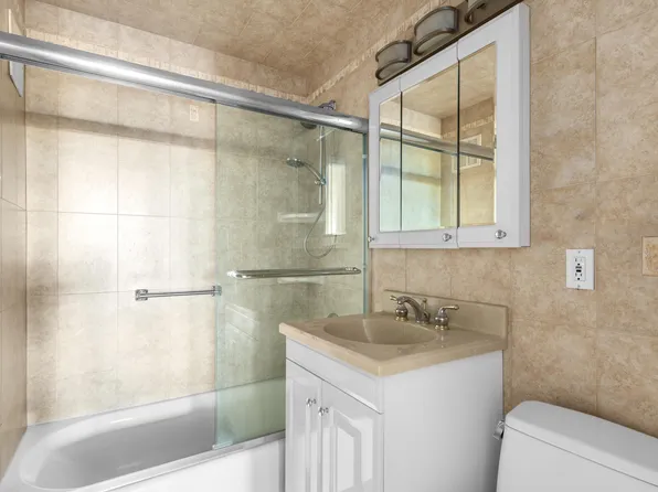 2711 Avenue X image 7 of 10